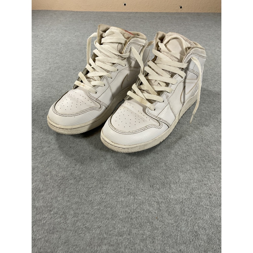Nike Air Jordan 1 Mid Triple White 554725-126 Youth 7Y Womens 8.5 High Top